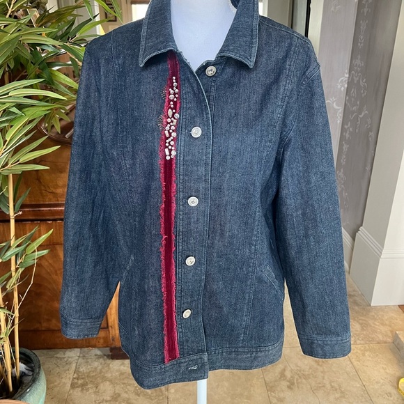 iOS Embellish ladies denim jacket. large. NWOT. Never. Worn. Perfect condition - Picture 16 of 16